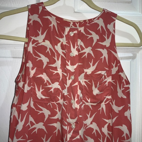 Ann Taylor Loft 1/2 button blouse Sz XSP sleeveless bird print pockets - Picture 2 of 5